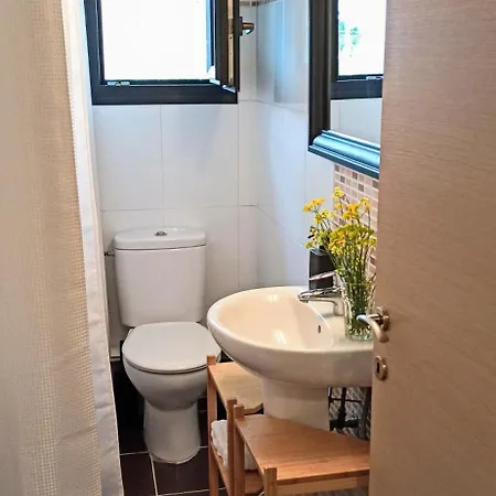 Grand Getaway 300mts From The Apartment *