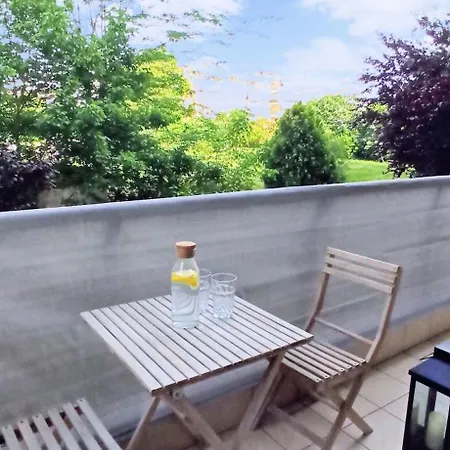 Apartment Grand Getaway 300mts From The