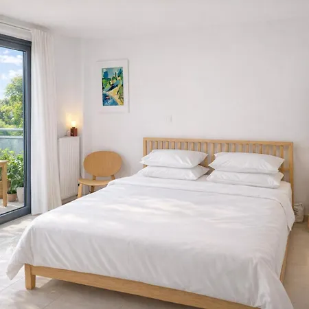 Grand Getaway 300mts From The Переа